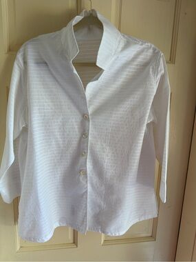 Jill McGowan white cotton pique shirt,